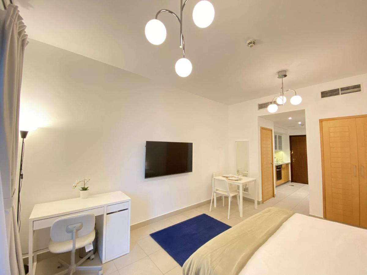Lux Bnb Studio Downtown Fountain View Dubai Exterior foto
